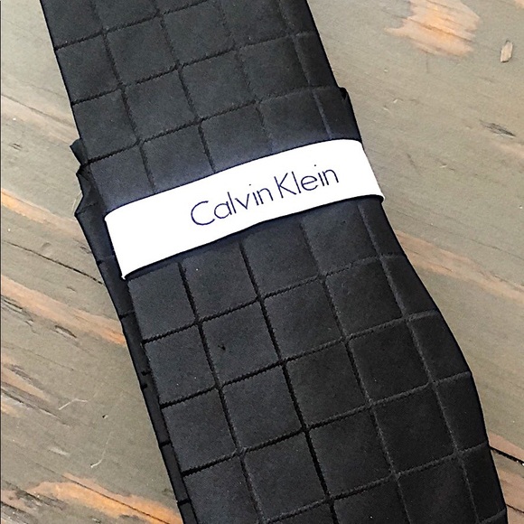 NWT Calvin Klein Black Tie - Picture 2 of 3